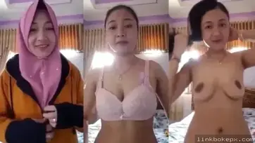 Bokep Jilbab Pink Kirim Pap Bugil – Memek Botak poster